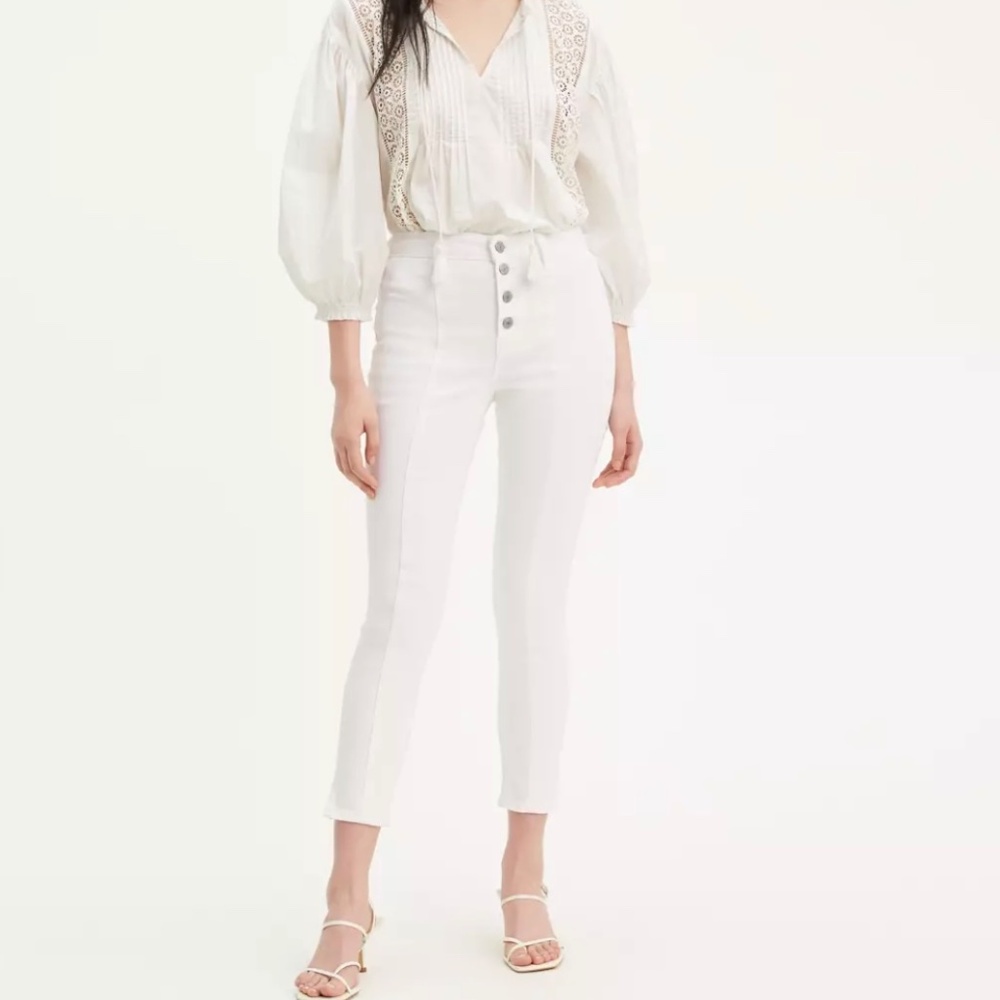 Levi’s 721 High-Rise Skinny Ankle Jeans • Simply White • Size 25 • NWT